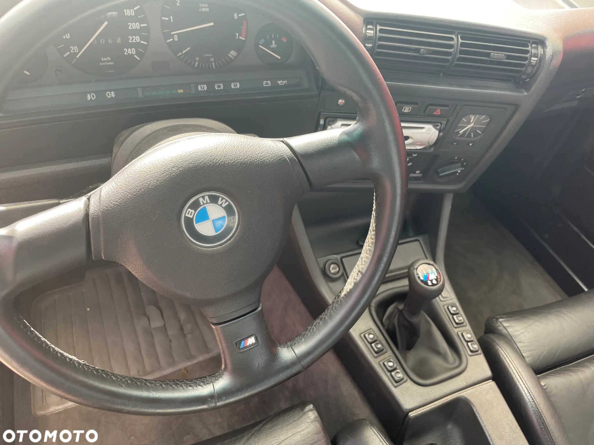 BMW Seria 3 325i - 20