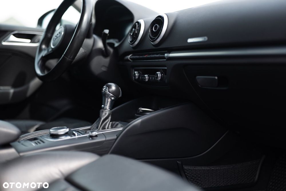 Audi A3 Sportback - 9
