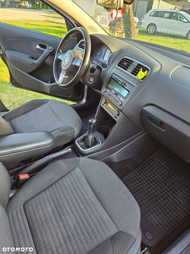 Volkswagen Polo 1.6 TDI DPF Highline - 9