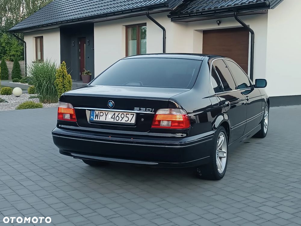 BMW Seria 5 - 29