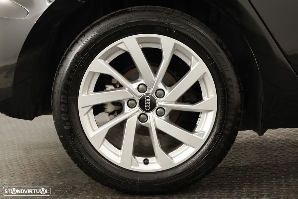 Audi A1 Sportback 30 TFSI Advanced S tronic - 5