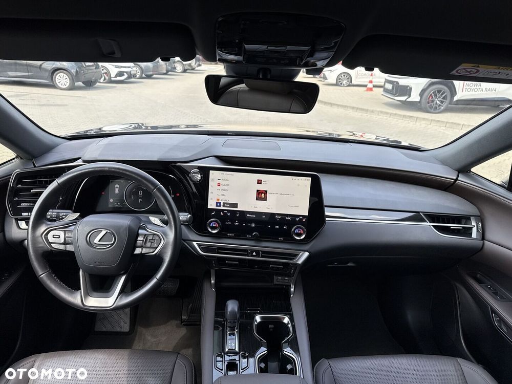 Lexus RX - 11