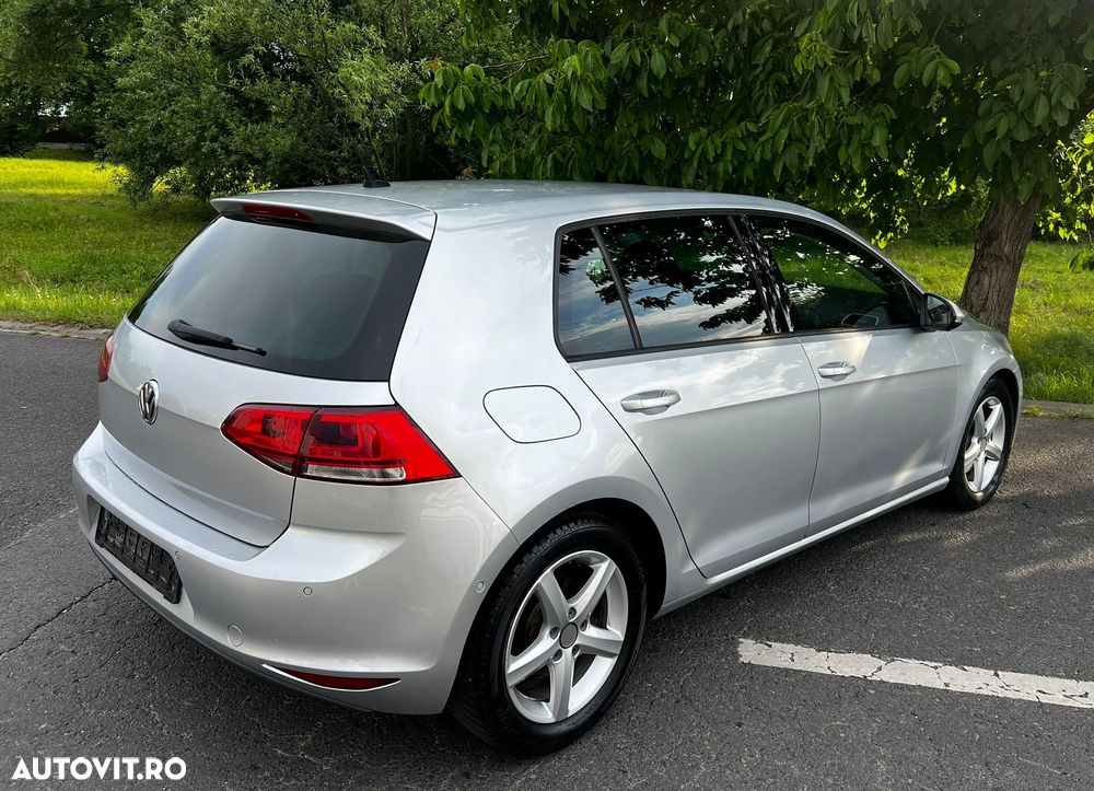 Volkswagen Golf 1.4 TSI BMT Comfortline - 3