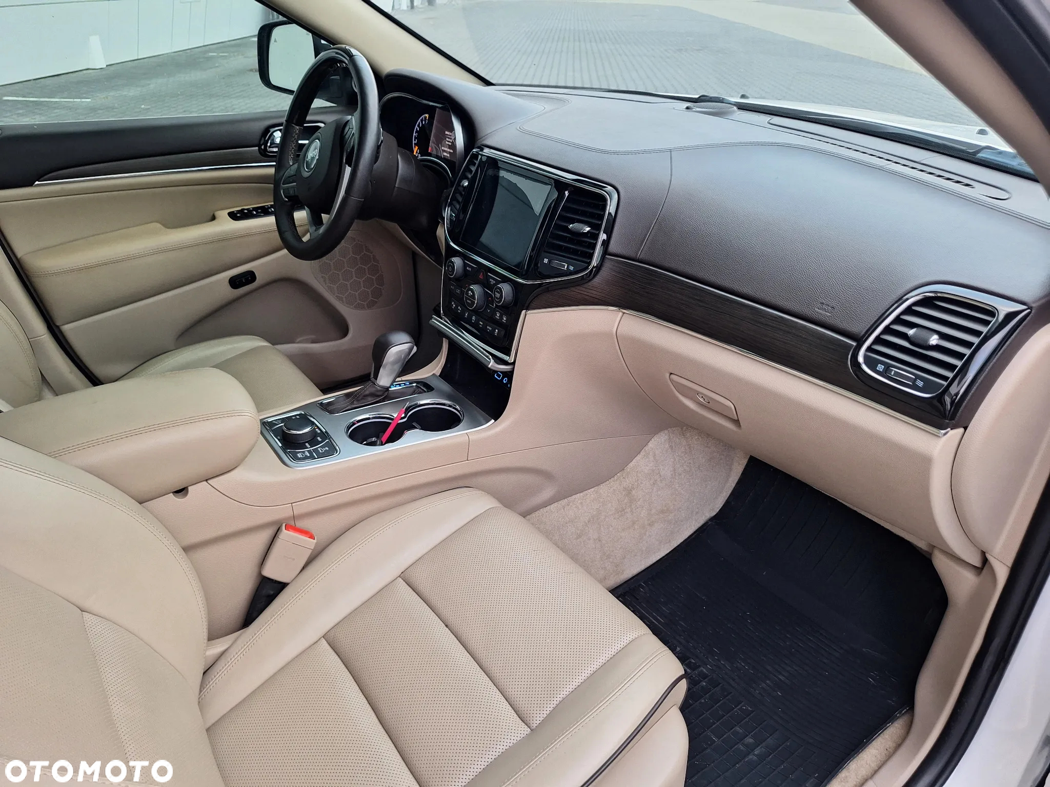 Jeep Grand Cherokee 3.6 V6 Overland - 12