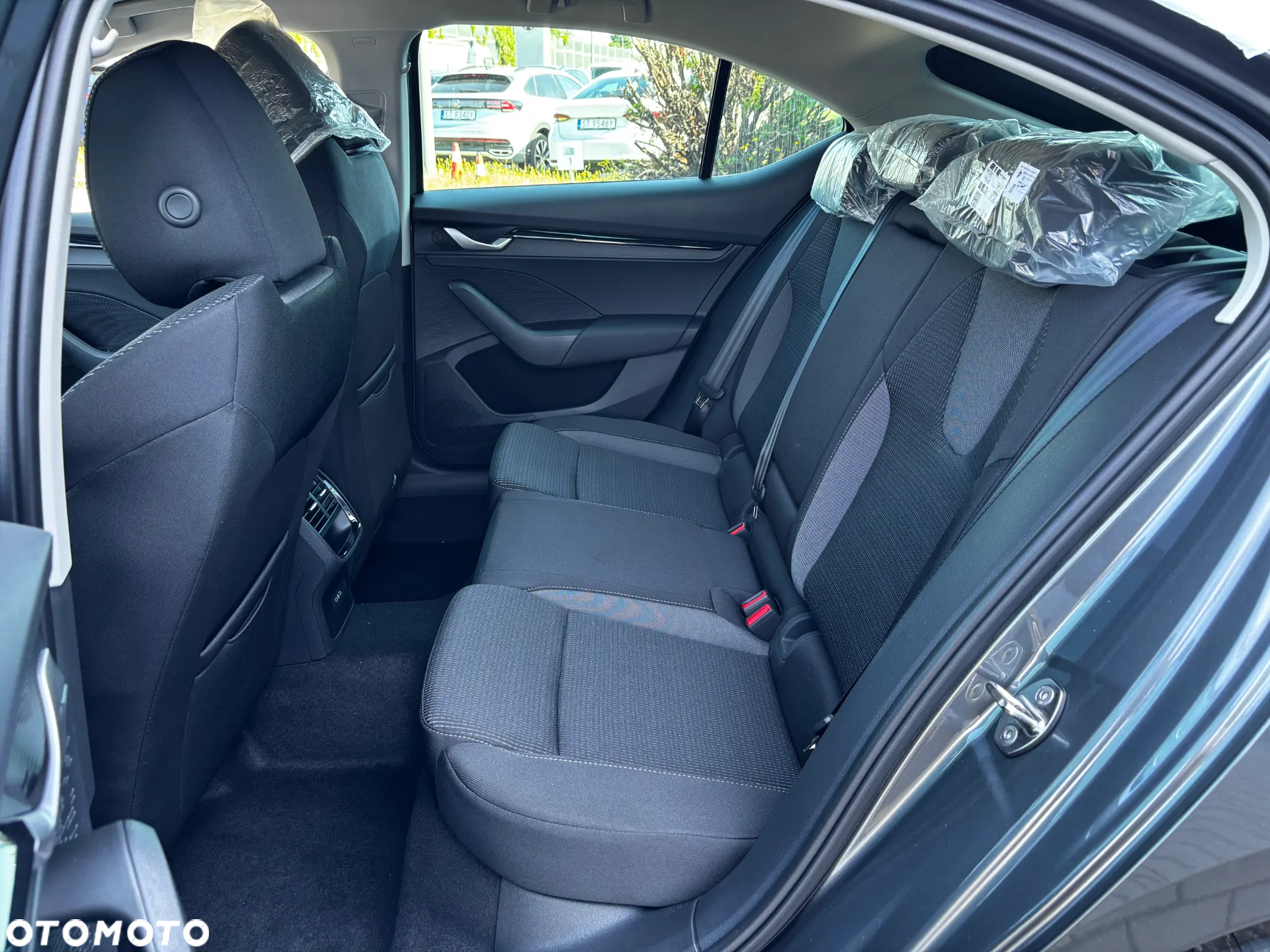 Skoda Octavia 2.0 TDI Edition 130 Selection DSG - 13