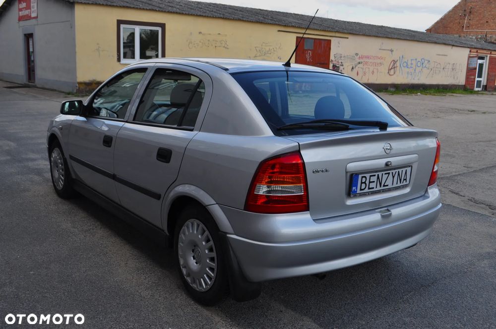Opel Astra - 6