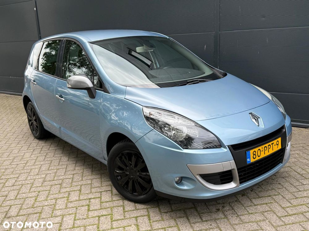 Renault Scenic 1.6 16V 110 Dynamique - 2