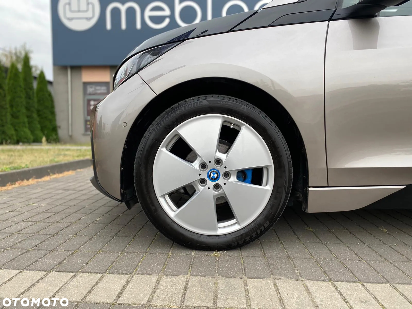 BMW i3 (60 Ah) - 14