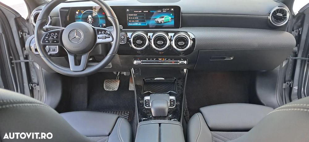 Mercedes-Benz A - 18
