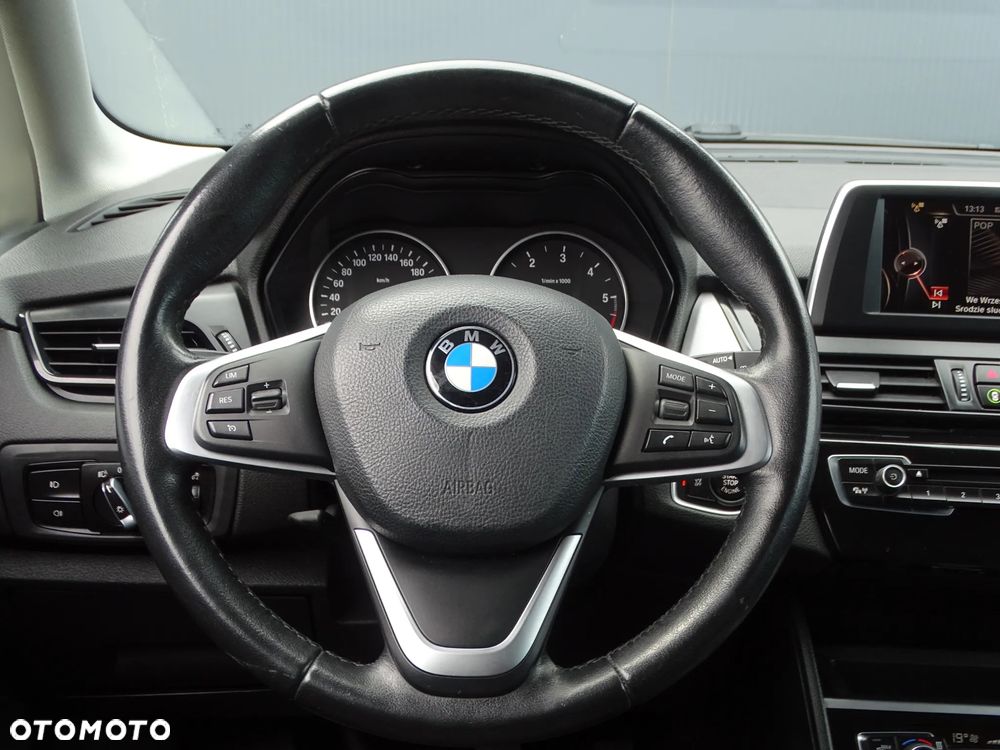 BMW Seria 2 218d Advantage - 22