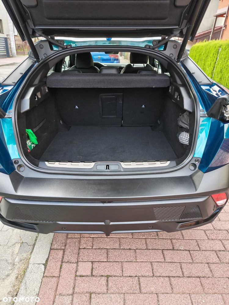 Peugeot 408 - 21