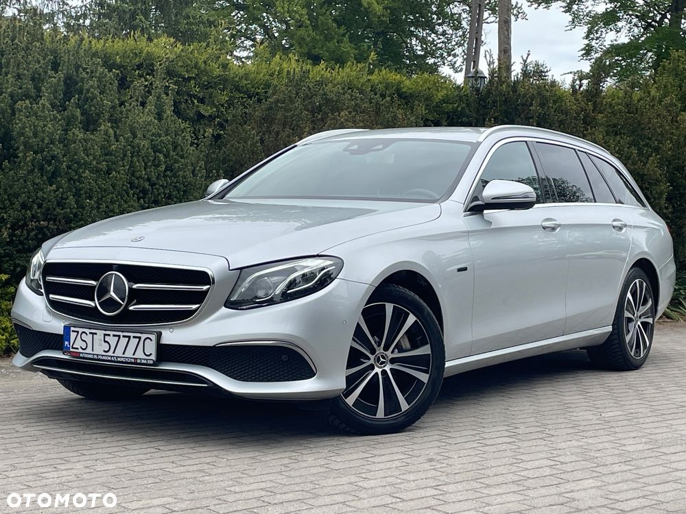 Mercedes-Benz Klasa E 350e 9G-TRONIC Exclusive - 16