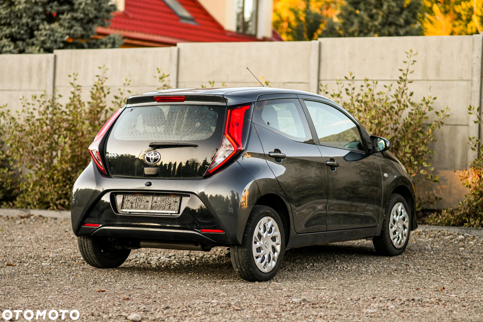 Toyota Aygo x - 17