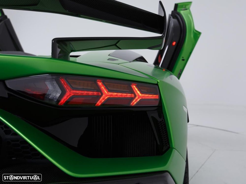 Lamborghini Aventador SVJ - 20