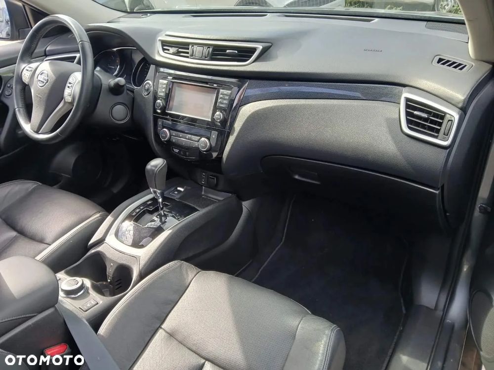 Nissan X-Trail 2.0 dCi ALL-MODE 4x4i Xtronic Tekna - 23