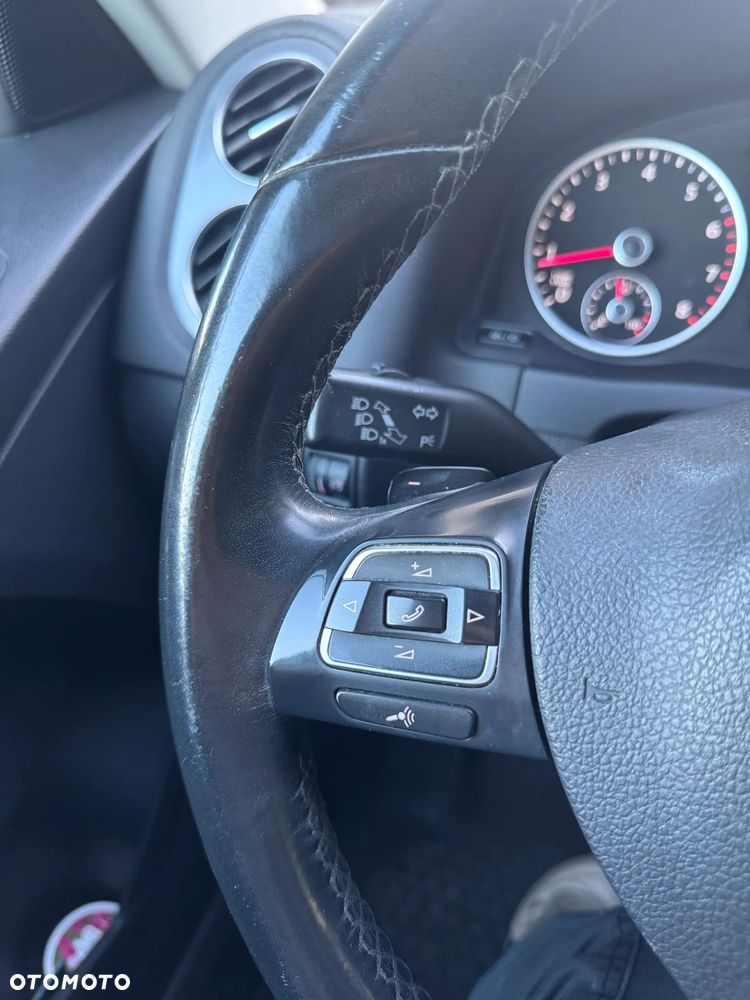Volkswagen Tiguan 1.4 TSI Sport&Style DSG - 24