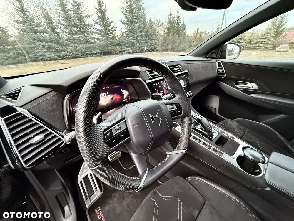 DS Automobiles DS 7 Crossback - 11