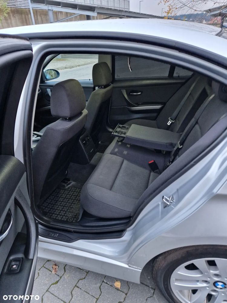 BMW Seria 3 318i Edition Sport - 19