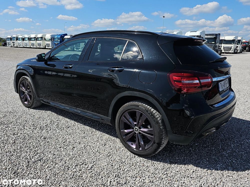 Mercedes-Benz GLA 200 7G-DCT AMG Line - 8