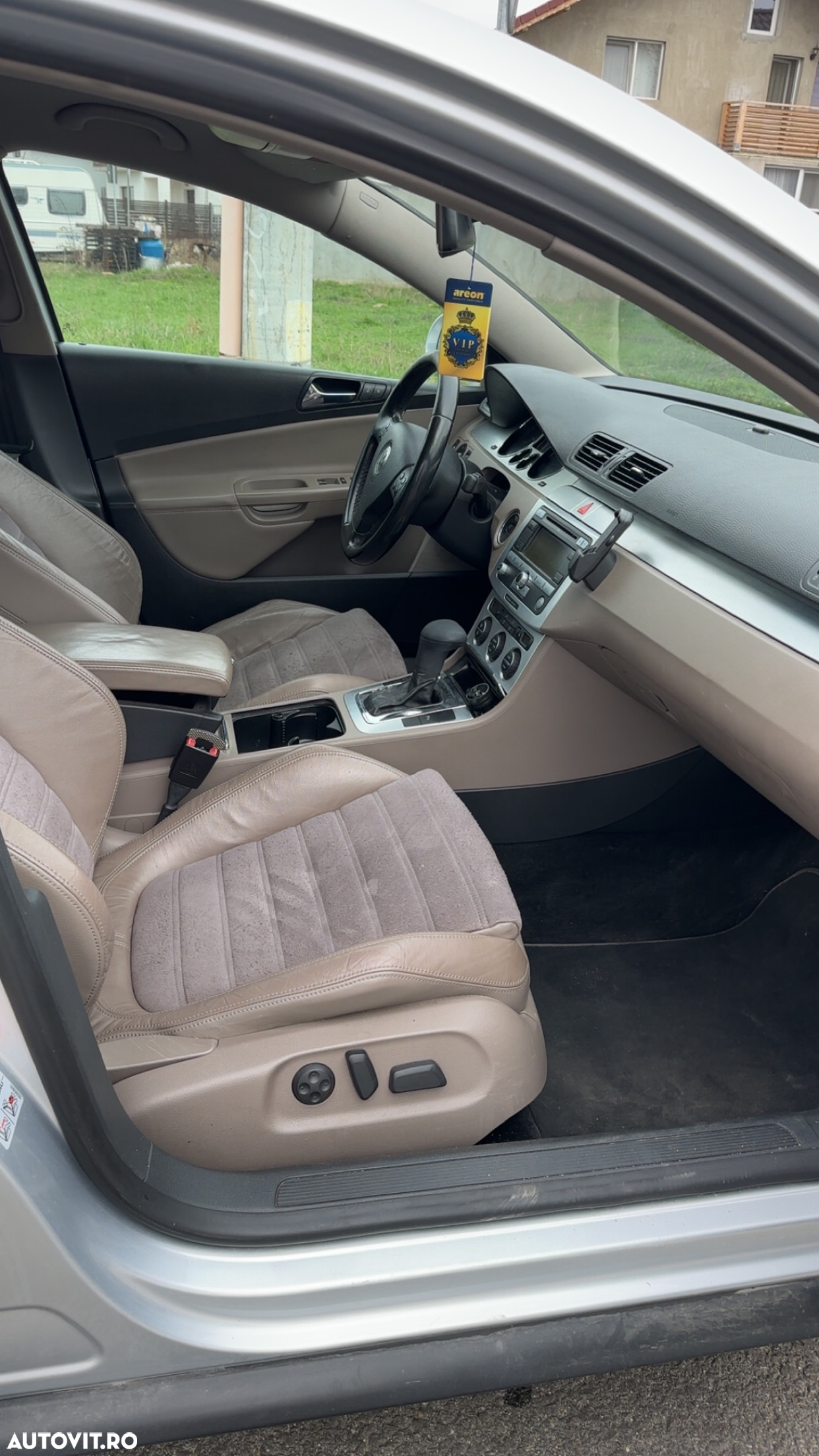 Volkswagen Passat Variant 2.0 TDI Comfortline Aut - 6