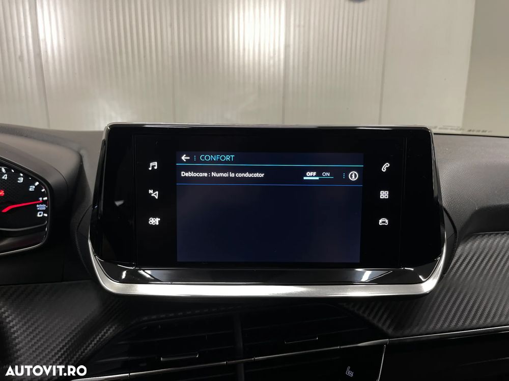 Peugeot 208 1.2 L PureTech STT Active Pack - 18