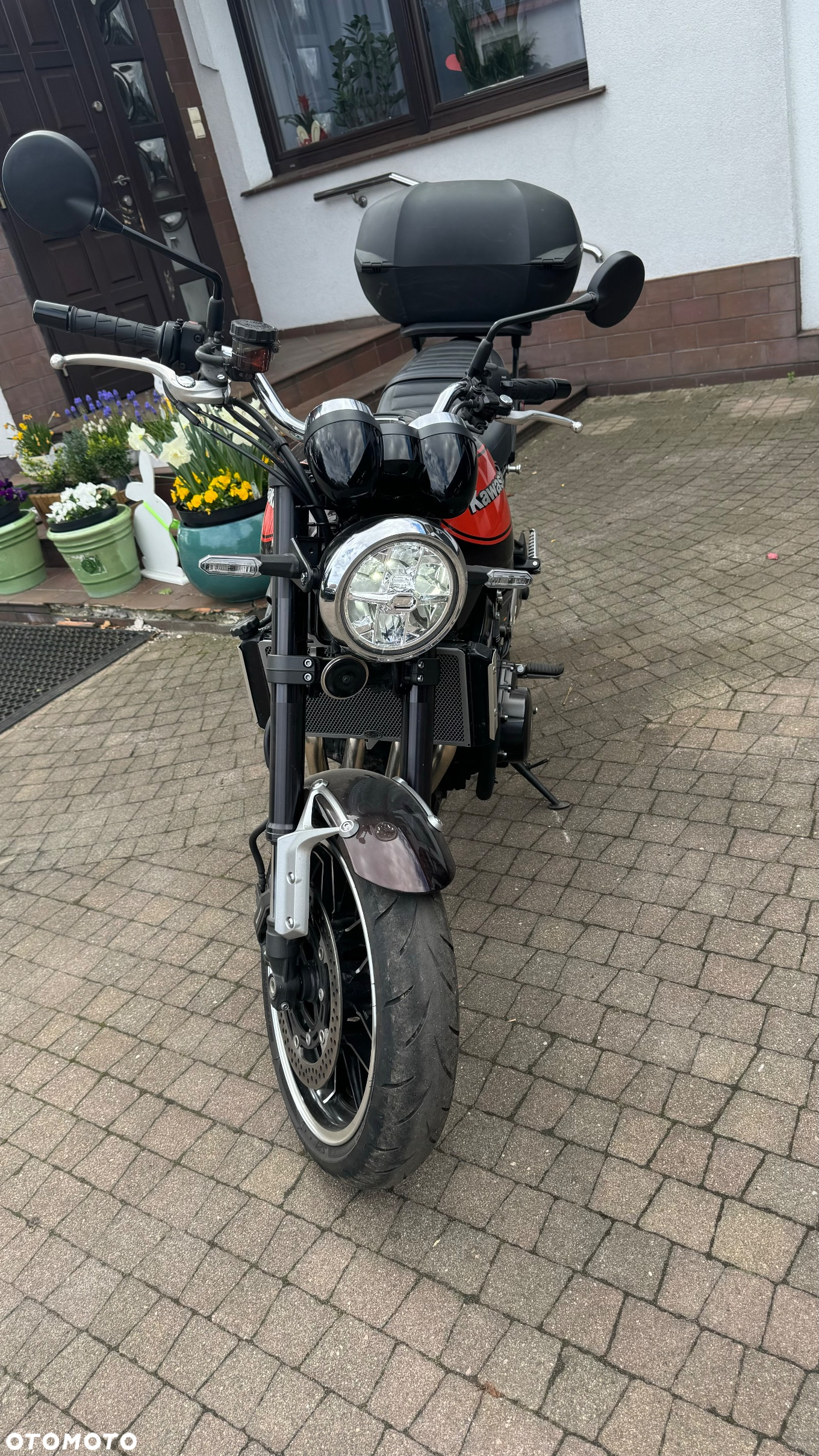 Kawasaki Z 900 RS - 6