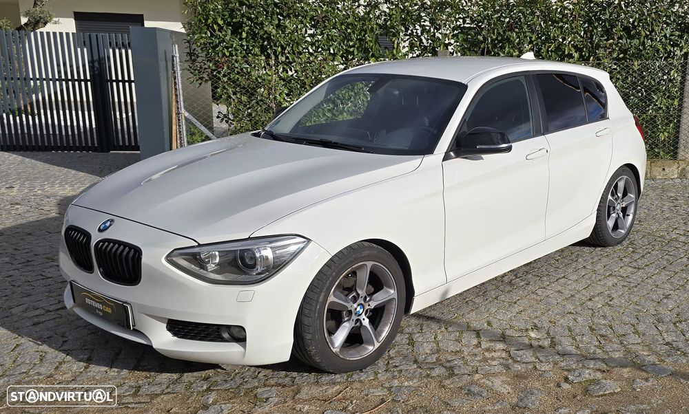 BMW 118 d Line Sport - 4