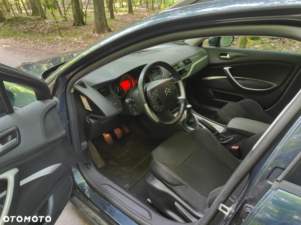 Citroën C5 2.0 16V Confort - 8