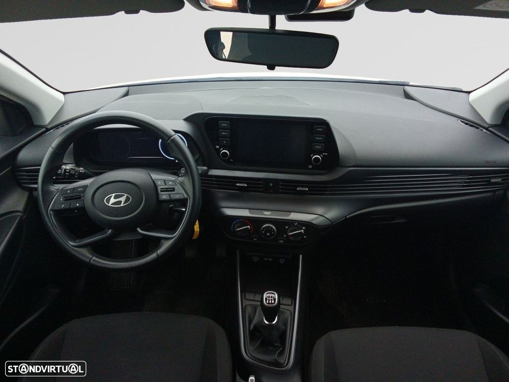 Hyundai i20 - 11