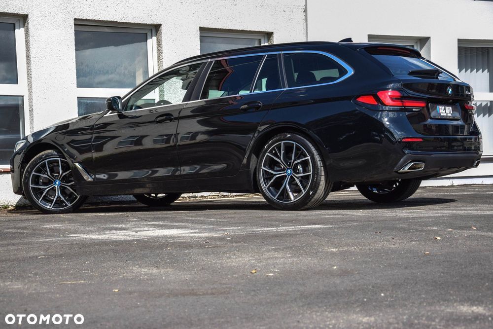 BMW Seria 5 520d Luxury Line sport - 16