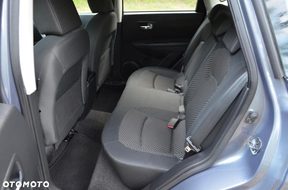 Nissan Qashqai 2.0 4 x 4 lounge - 29