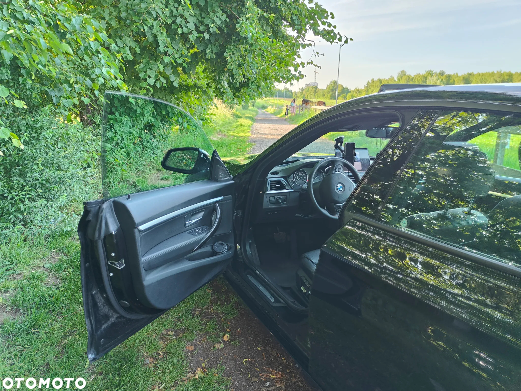 BMW Seria 3 328i Touring xDrive - 36