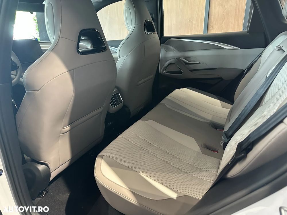 Byd Sealion 5 DM-i PHEV Comfort - 8