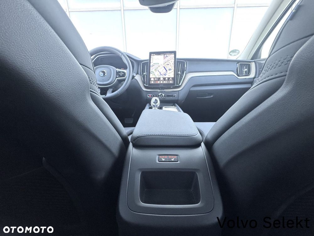 Volvo XC 60 - 25