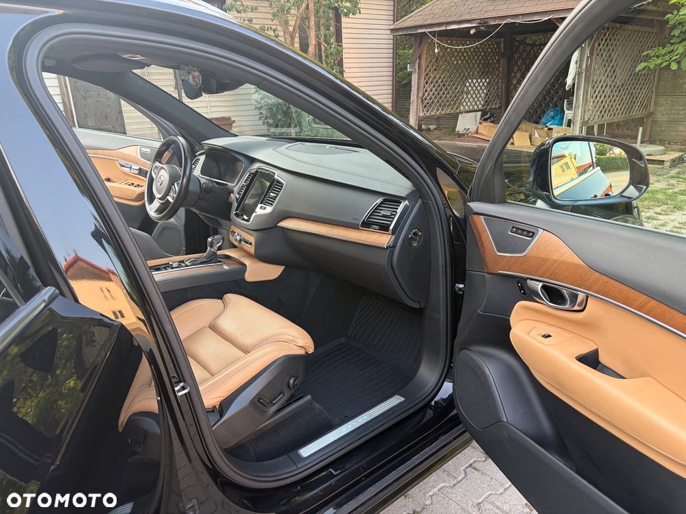 Volvo XC 90 D5 AWD Geartronic Inscription - 16