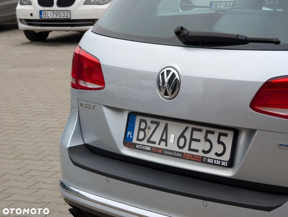 Volkswagen Passat 1.6 TDI DPF BlueMotion Technology Comfortline - 15