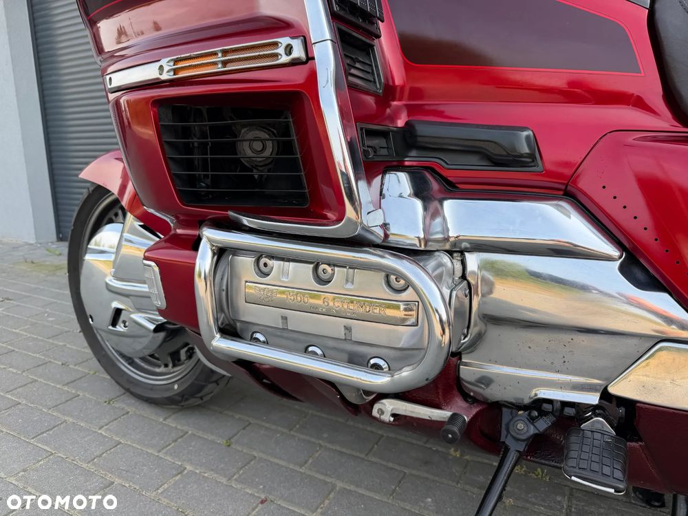 Honda GL - 33