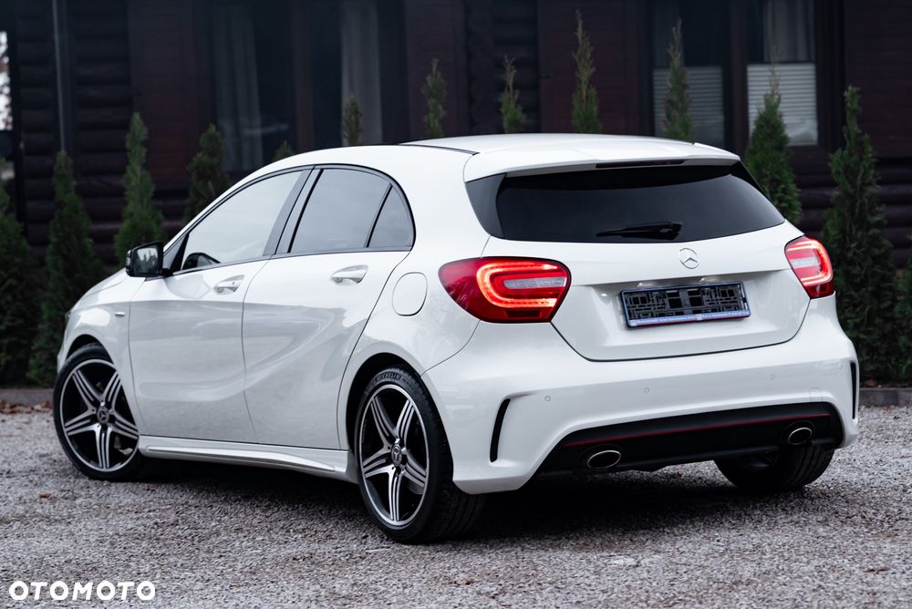 Mercedes-Benz Klasa A 250 (BlueEFFICIENCY) 7G-DCT AMG Sport - 12