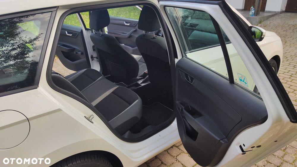 Skoda Fabia - 9