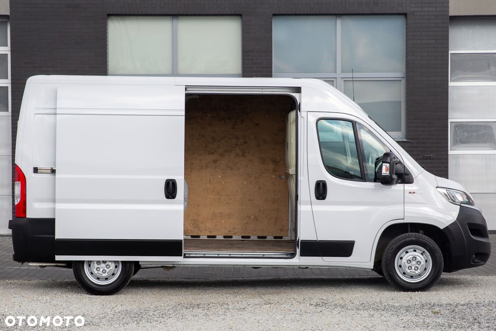 Fiat Ducato 2.3 L2H2 *ŚREDNI* Professional - 4