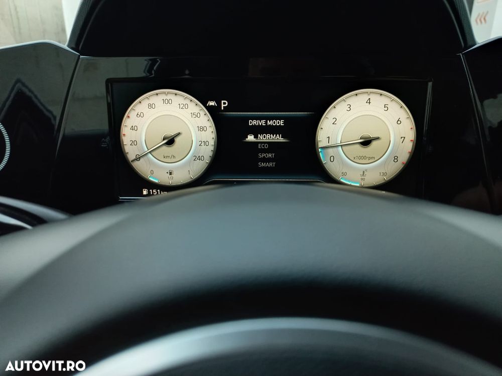 Hyundai Elantra 1.6 l 123 CP CVT Highway - 22