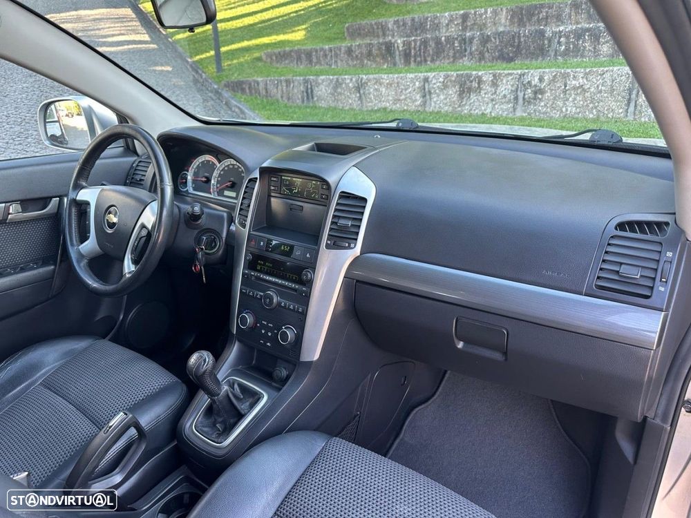 Chevrolet Captiva 2.0 VCDi Seven 7L - 12