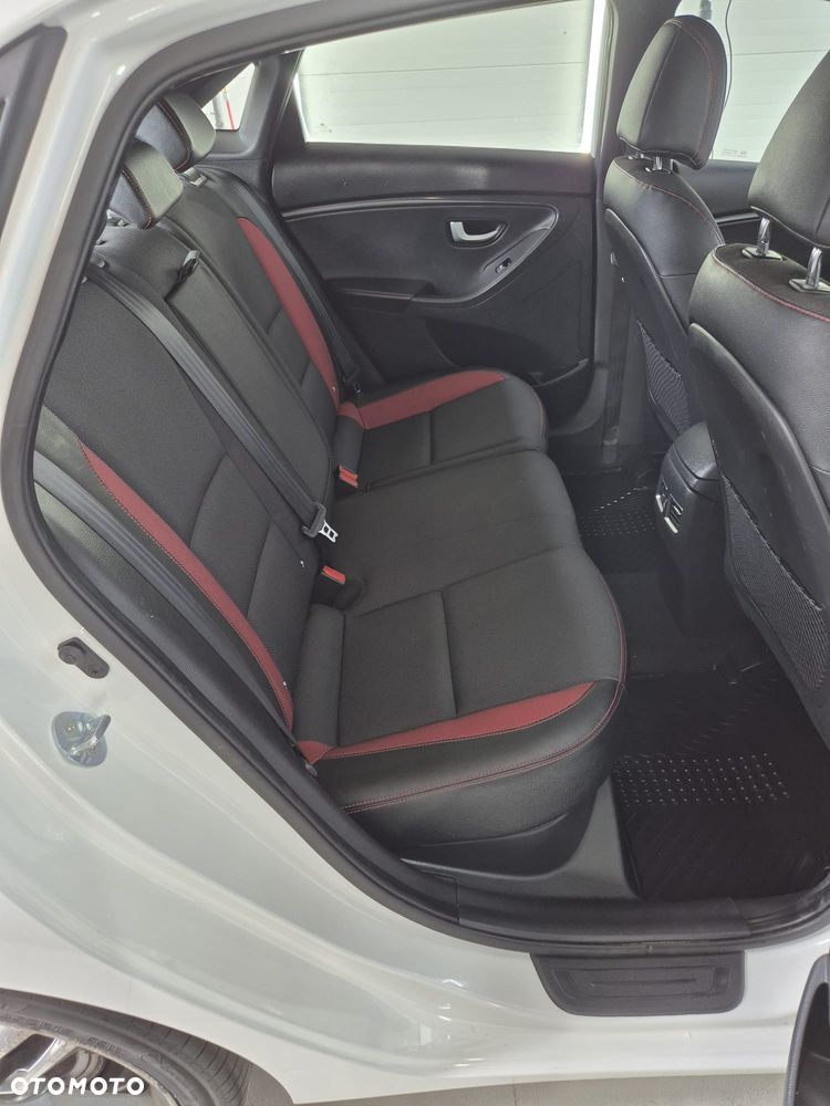 Hyundai i30 1.6 T GDI Turbo - 20