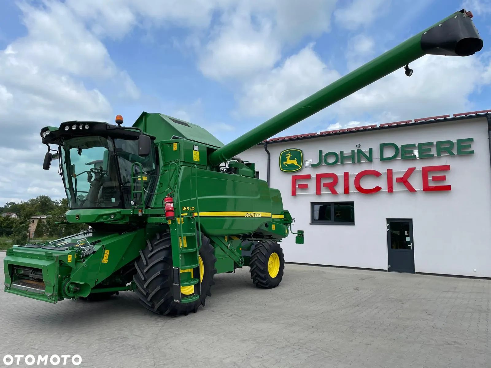 John Deere W540 - 1