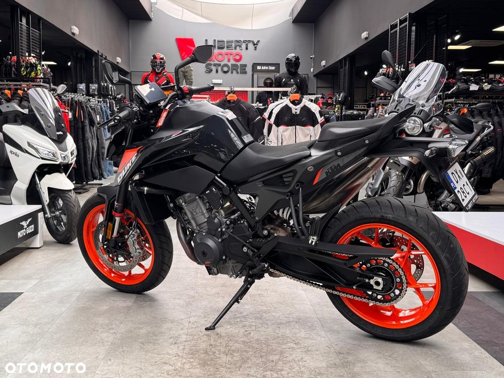KTM Duke - 4