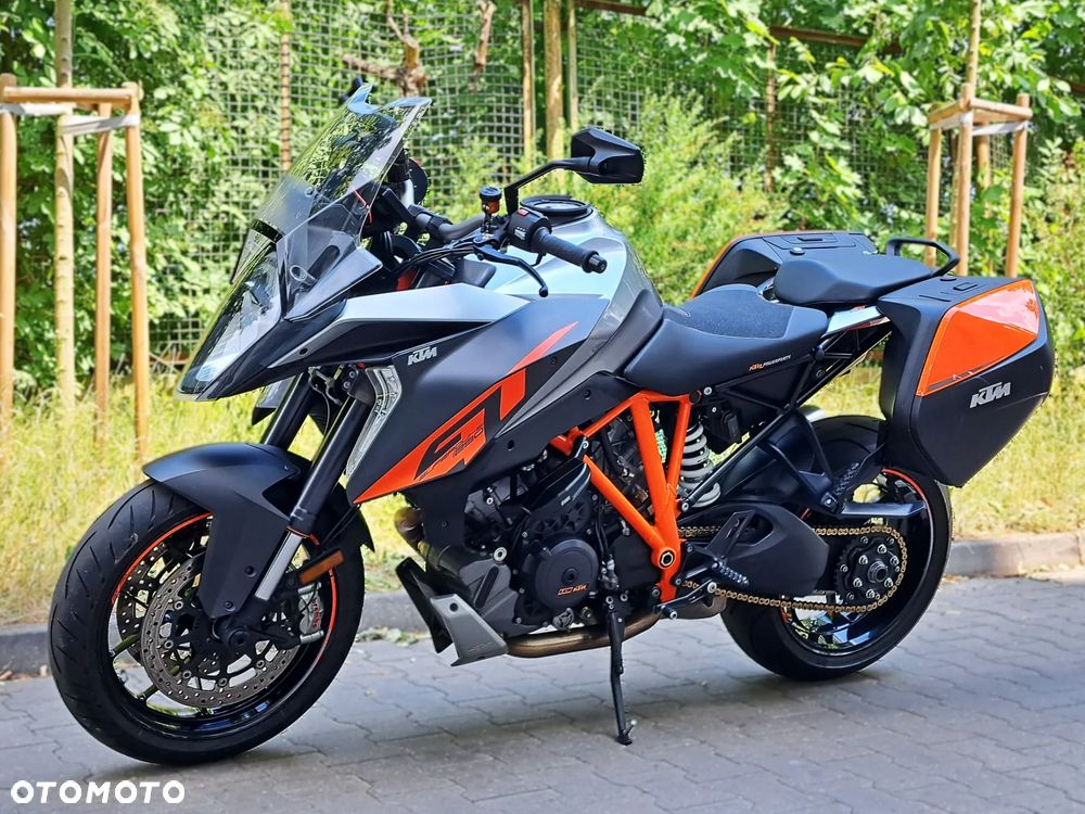 KTM Super Duke - 11
