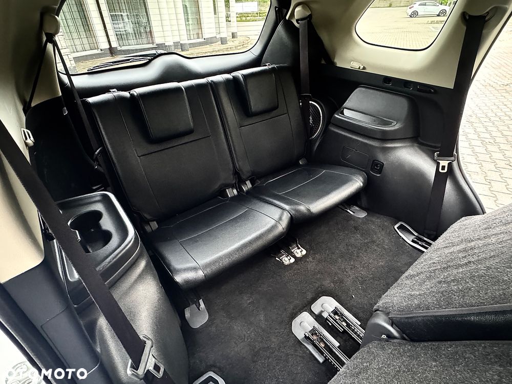 Mitsubishi Outlander 2.2 DI-D 4WD Automatik Top - 23