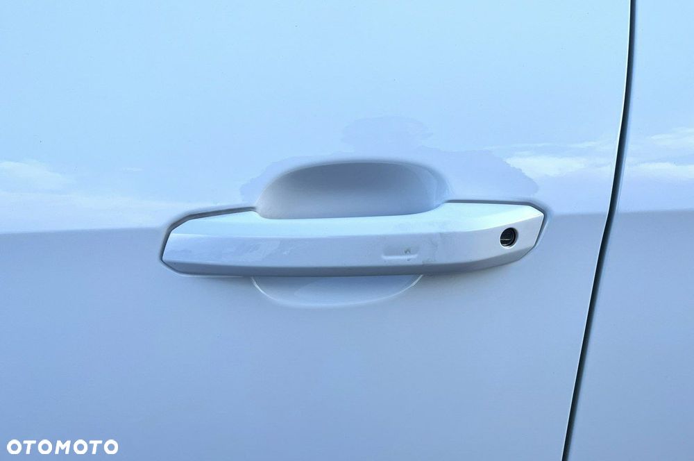 Audi A4 Allroad - 32