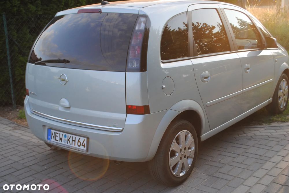 Opel Meriva 1.6 16V Easytronic Selection 110 Jahre - 2