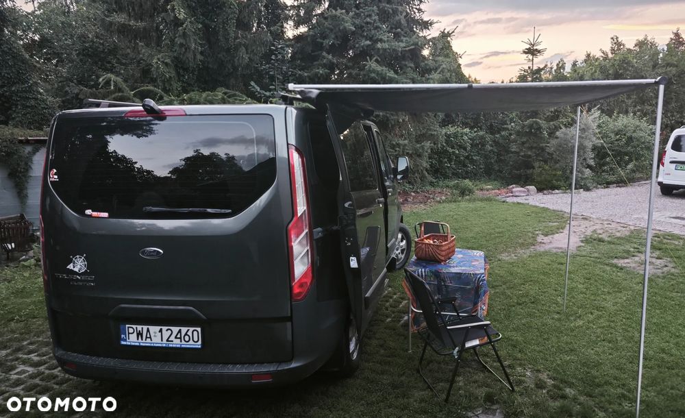 Ford Tourneo Custom - 18